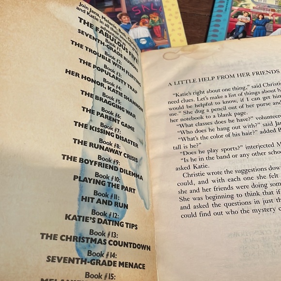The Fabulous Five books - Picture 7 of 7